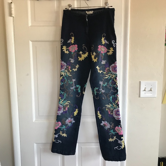 Embroidered Jeans - Picture 1 of 6